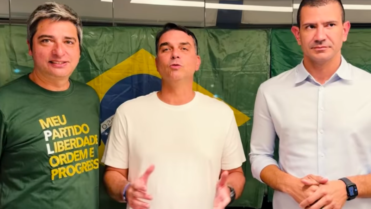 Flávio oficializa Carlos Portinho como pré-candidato ao Senado no Rio