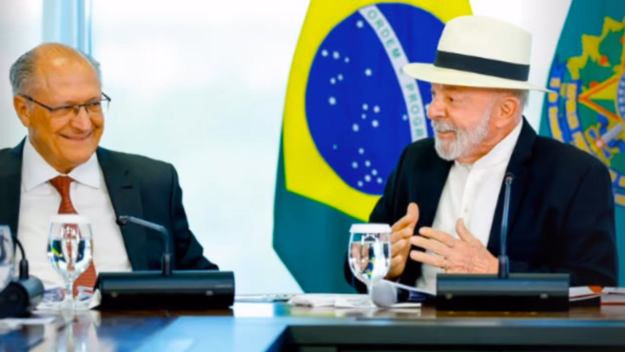Quaest indica vantagem maior de Lula sobre Flávio