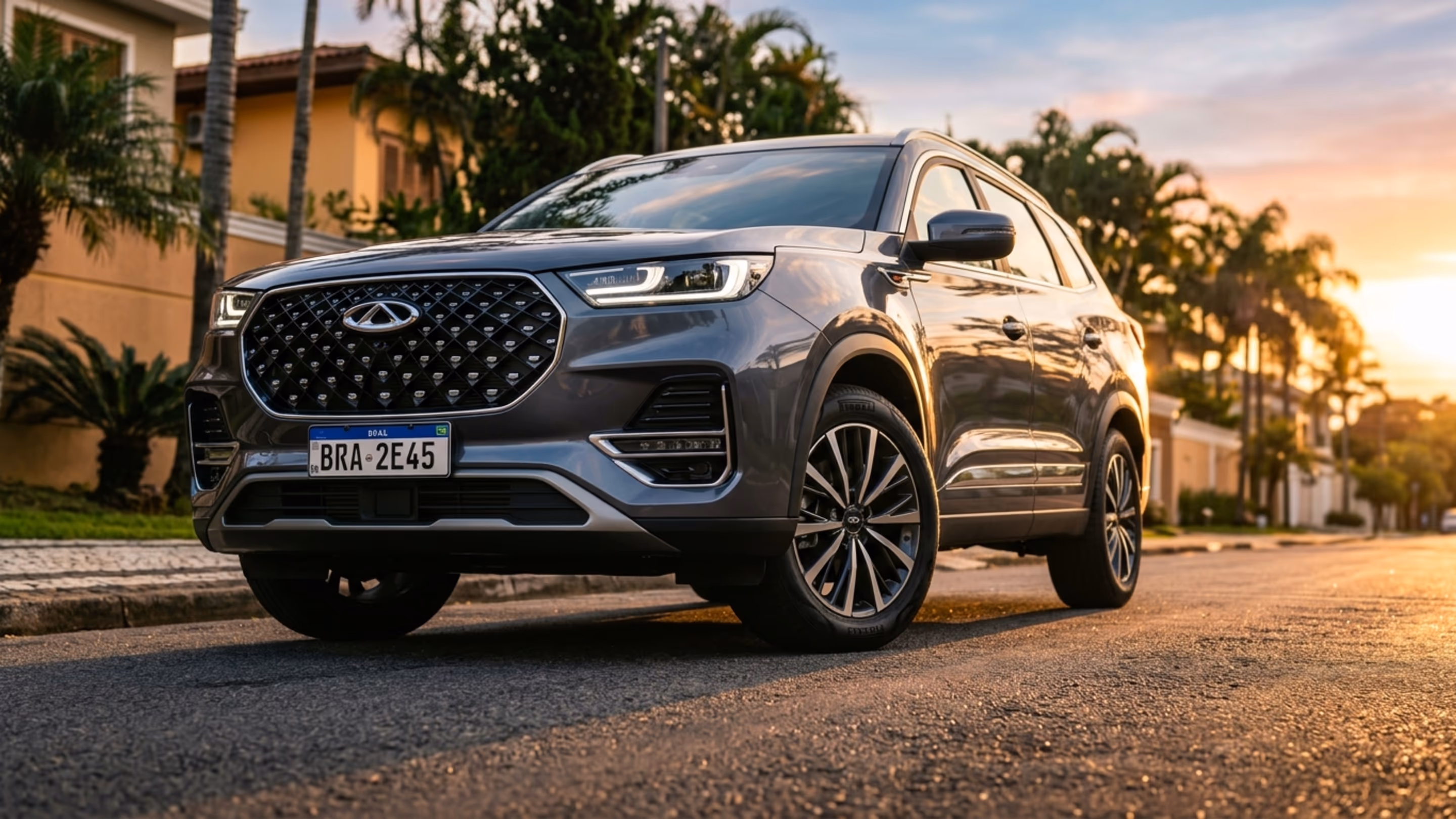 O porta-malas deste SUV cresce de 193 para 889 litros quando dois dos sete lugares deixam de ser usados