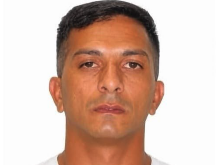 Polícia tenta impedir fuga de suspeito de atirar em tenente da Rota