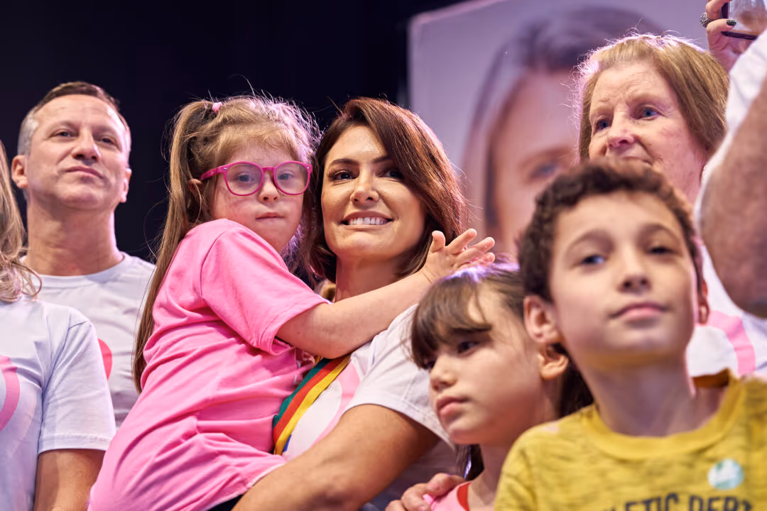 Wilson Pedroso na Crusoé: Flávio tem a senha; Michelle tem conexão