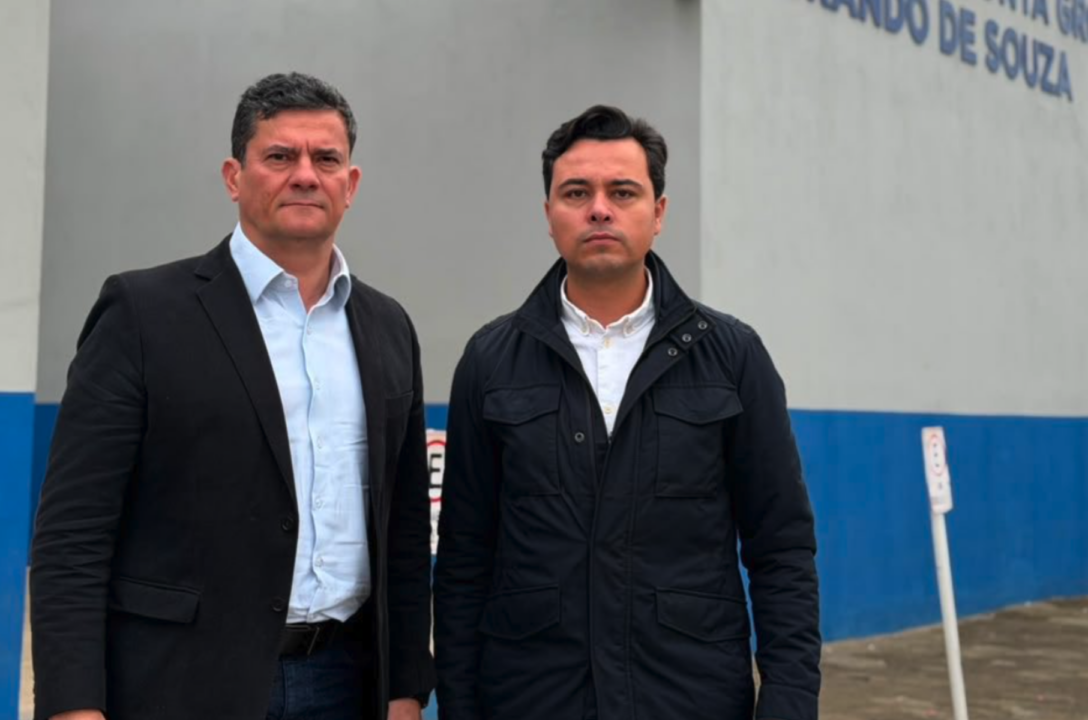 Moro visita Filipe Martins e cobra aplicação da Lei da Dosimetria
