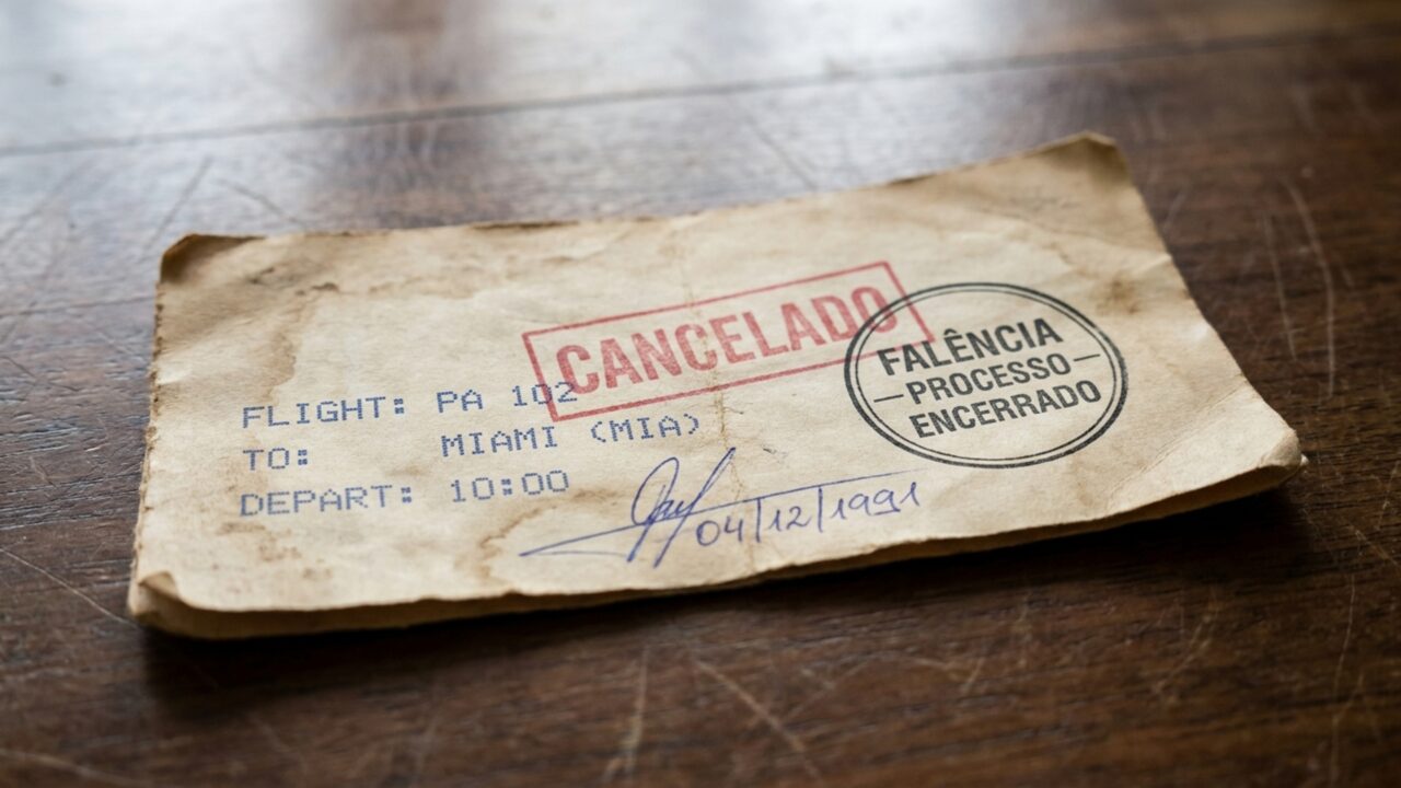 Após 64 anos, companhia aérea lendária cancela todos os voos e deixa 7.500 trabalhadores sem emprego em poucas horas