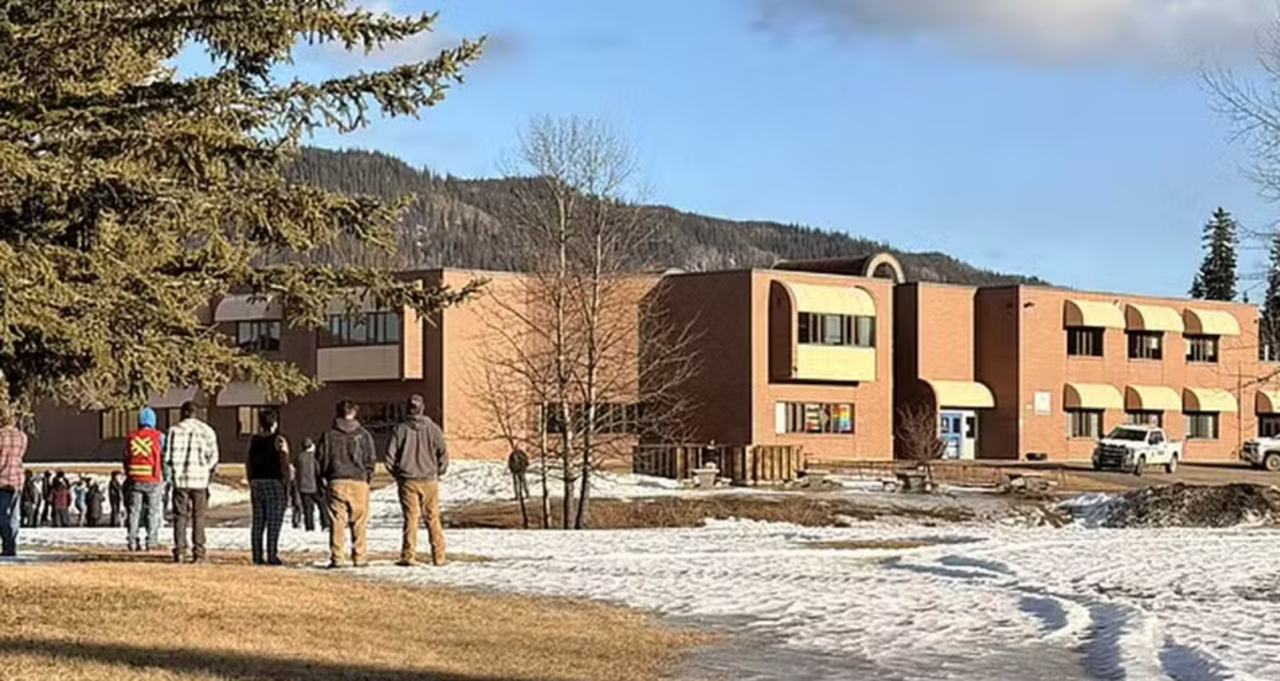 Canadá responsabiliza OpenAI por massacre em escola
