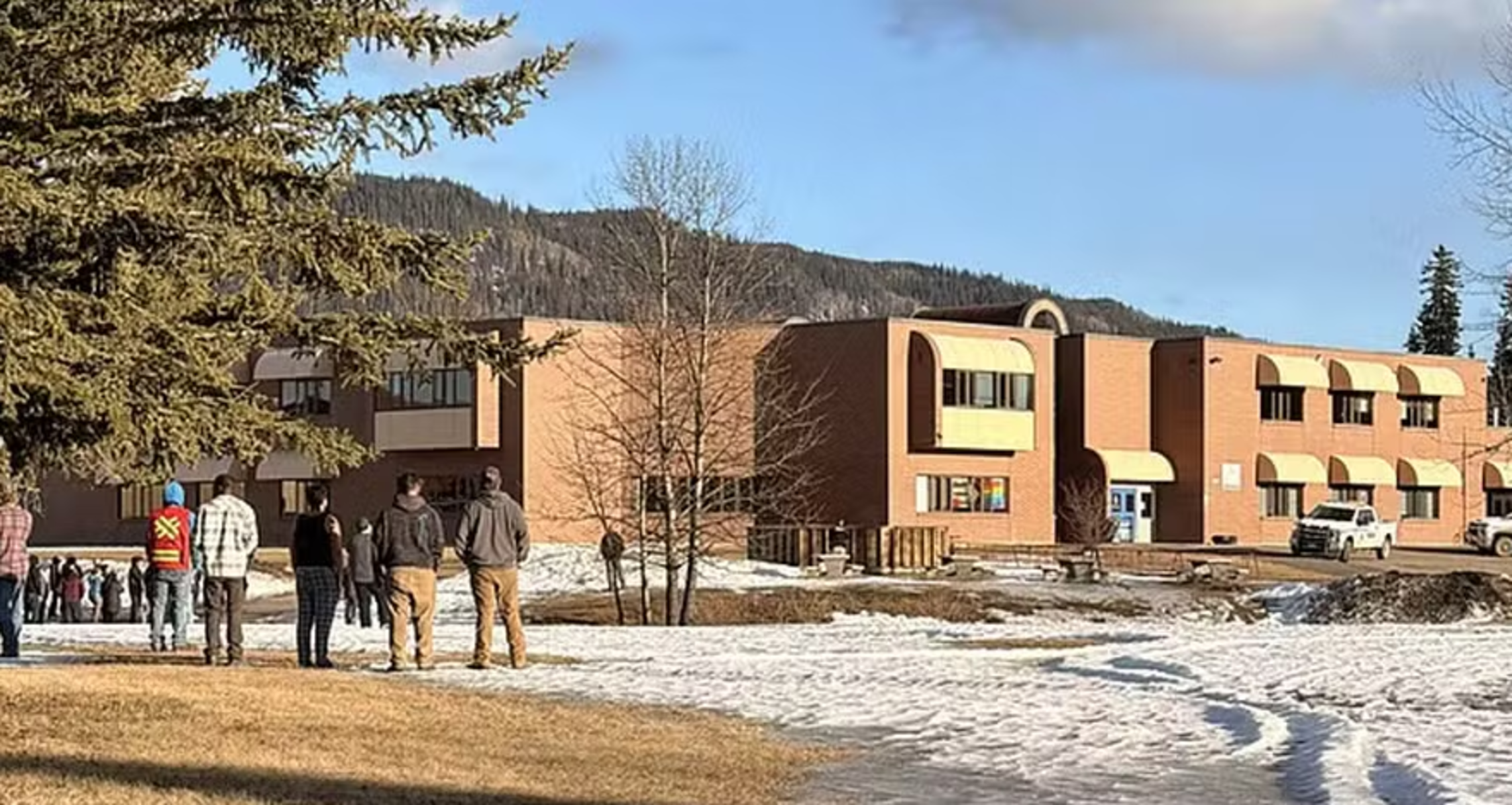 Canadá responsabiliza OpenAI por massacre em escola