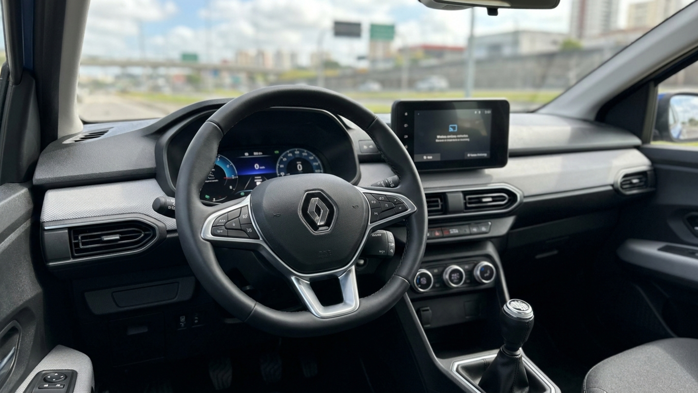 Motor turbo de 125 cv transforma este SUV de R$ 114.590 em uma opção difícil de ignorar