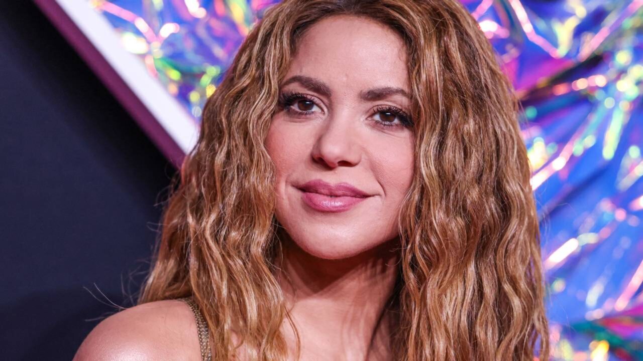 Frase do dia de Shakira: “Você quer ser magra e ter um bom corpo? Você tem que… – Lições inspiradoras sobre fitness, transformação, estilo de vida, consistência e por que pequenos hábitos levam a grandes resultados