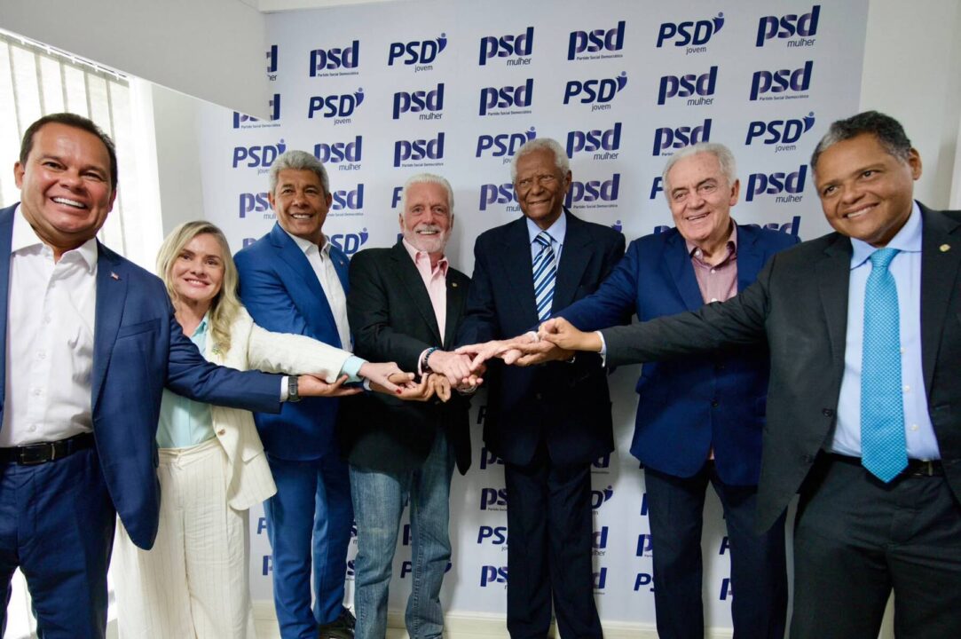 Crusoé: Ex-prefeito de Salvador será 1º suplente de Wagner na chapa ao Senado
