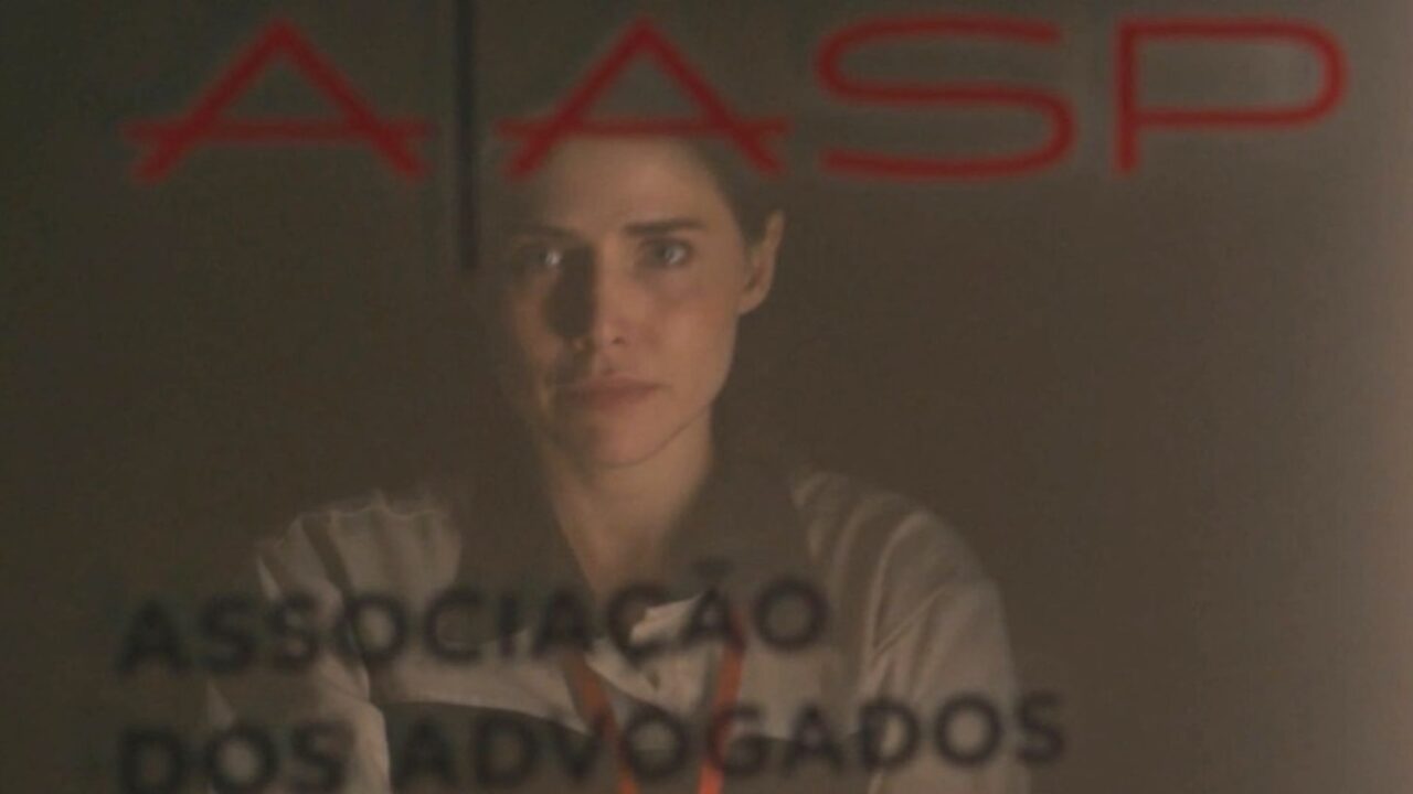 Cena de novela faz Globo ser notificada por associação de advogados