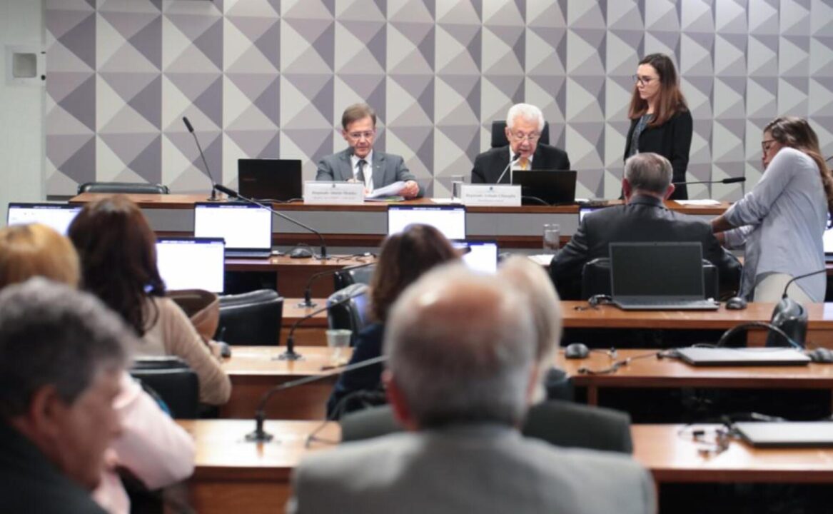Comissão do Congresso aprova MP que destina parte da arrecadação com bets à PF