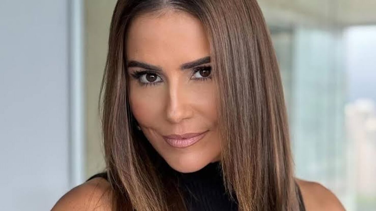 Deborah Secco não teve apoio de sua família no início da carreira