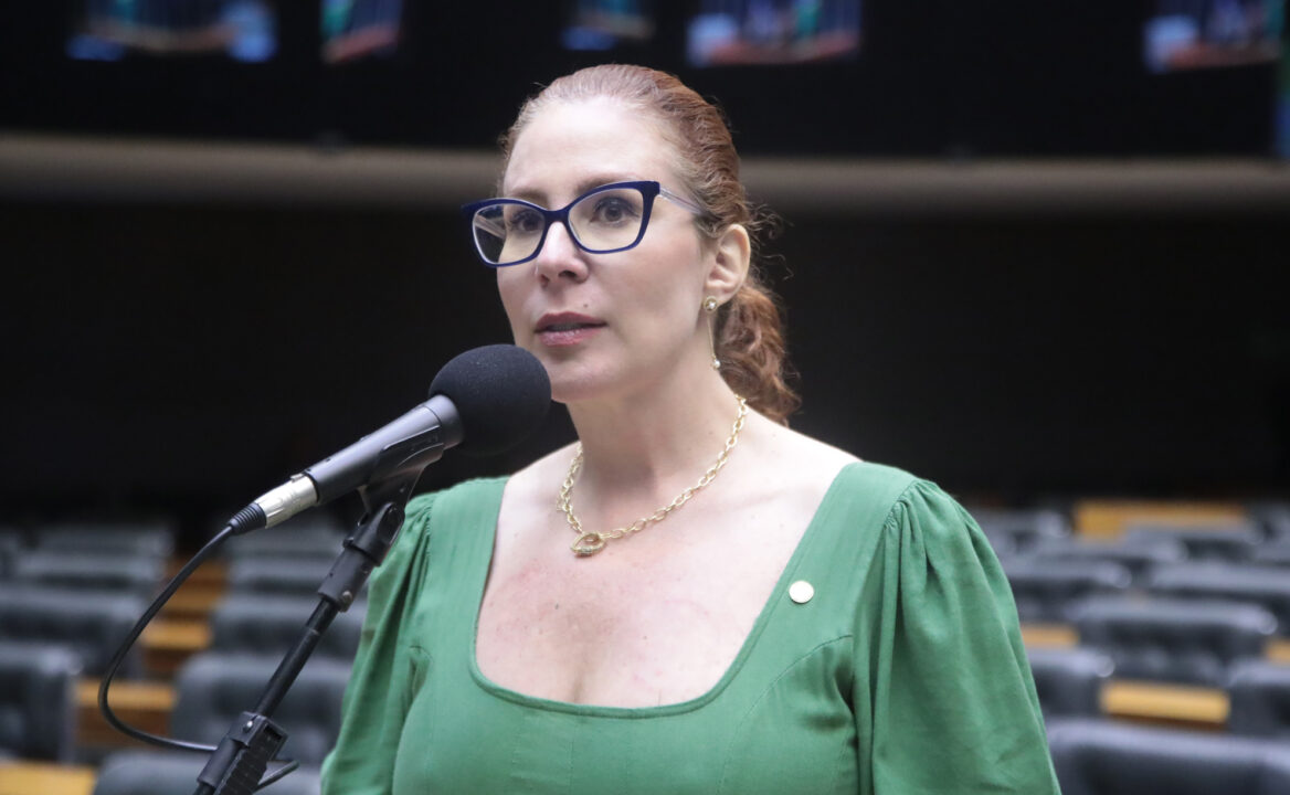 Crusoé: Corte Suprema da Itália manda tribunal refazer julgamento sobre extradição de Zambelli