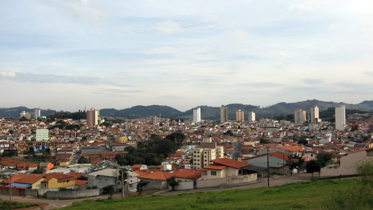 Bragança Paulista reúne gastronomia, ruas tranquilas e paisagens do interior //