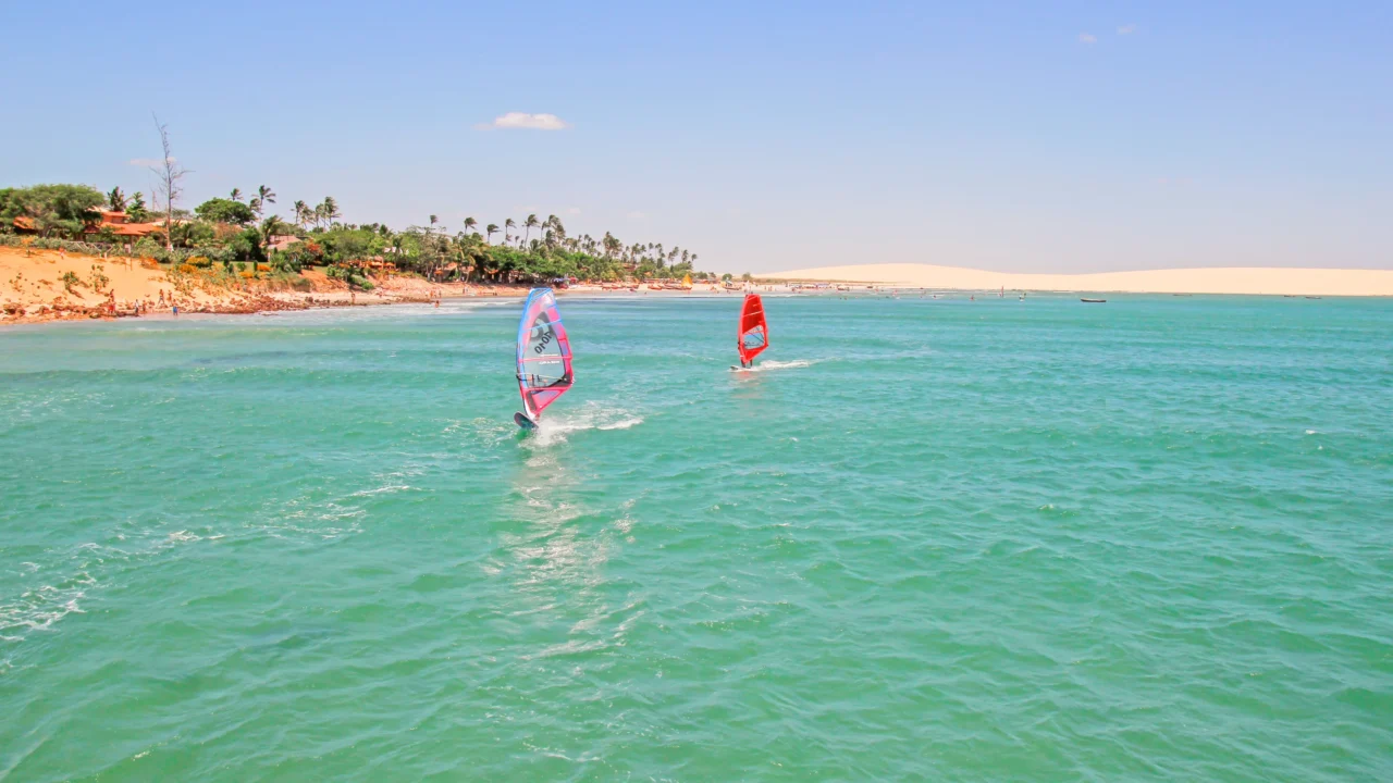 Jericoacoara, Ceará A vila cearense sem postes de luz e sem asfalto que foi eleita uma das 10 praias mais bonitas do mundo e virou o 3º parque mais visitado do país