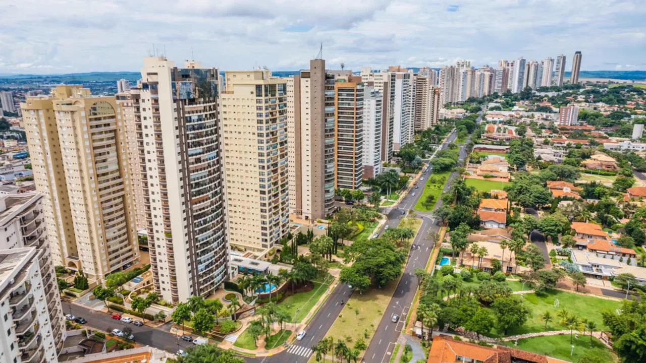 Ribeirão Preto, São Paulo O município do interior que supera 26 capitais e 10 estados inteiros, eleito como melhor cidade não capital do Brasil em qualidade de vida