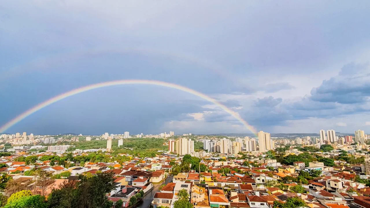 O município do interior que supera 26 capitais e 10 estados inteiros, eleito como melhor cidade não capital do Brasil em qualidade de vida