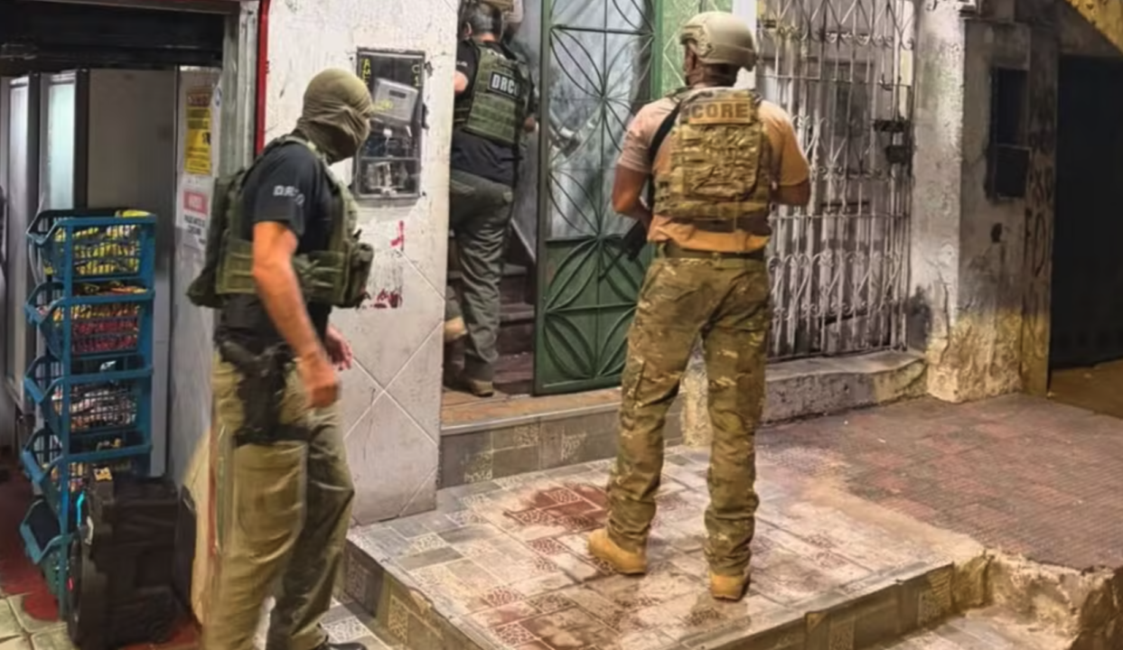 Diálogo mostra negociação de armas entre Tren de Aragua e Comando Vermelho