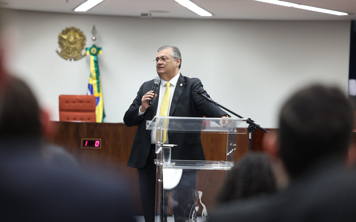 Dino no Supremo Tribunal do Maranhão