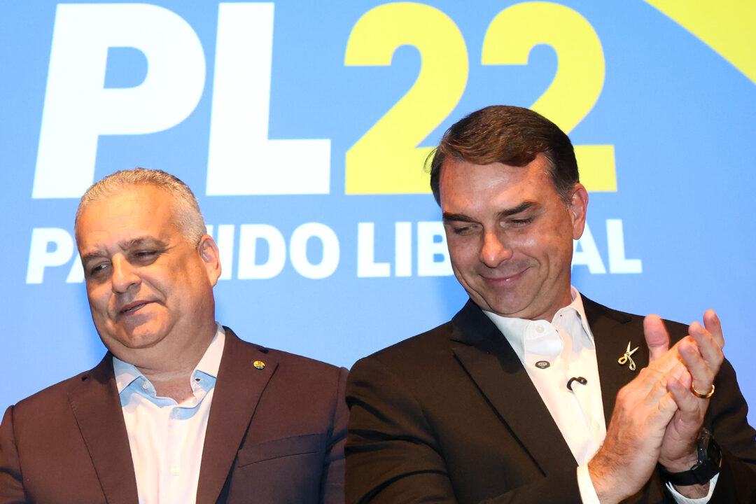 Campanha de Lula pede investigação sobre ‘rede’ de perfis ligados a Flávio