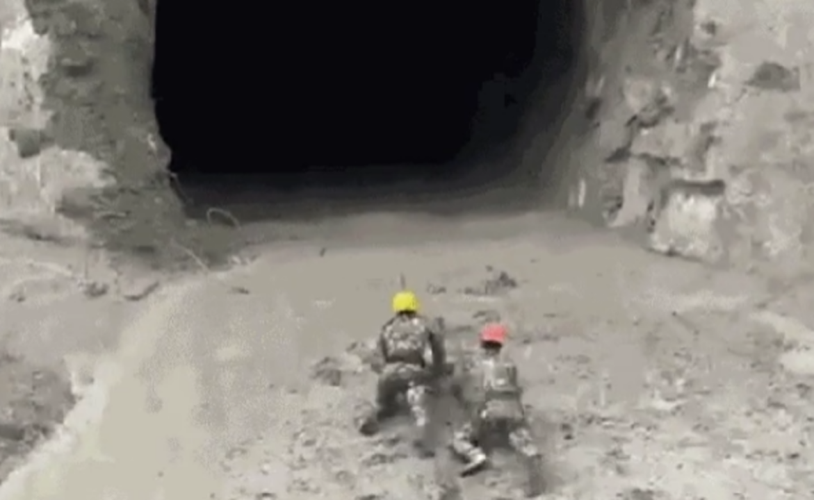 Exército nepalês resgata 350 presos em túnel
