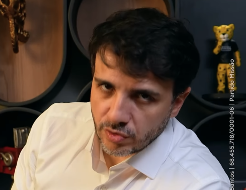 “Lula e Flávio não são alternativas”, diz Renan Santos