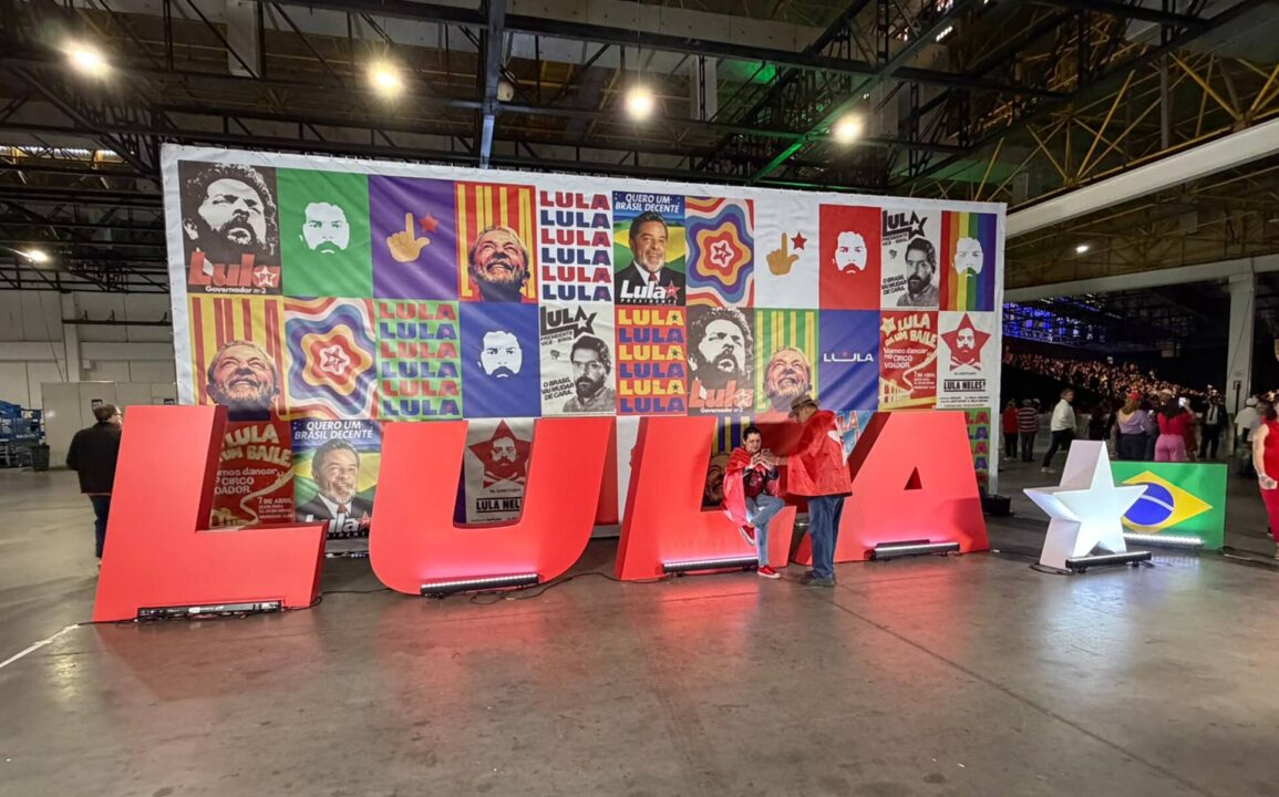 PT reseta Lula