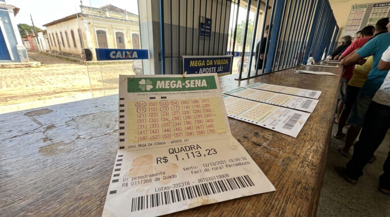 Oito apostas do interior de Pernambuco fazem a quadra na Mega-Sena 3045 e prêmio principal sobe para R$ 45 milhões