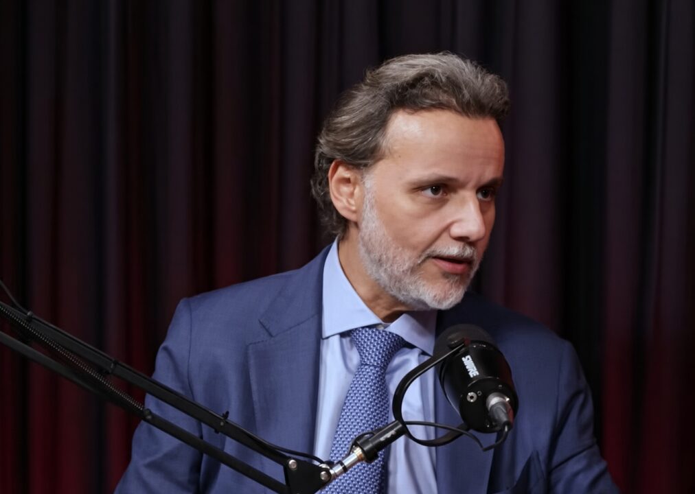 Advogado admite ter falado sobre Lulinha com Lula