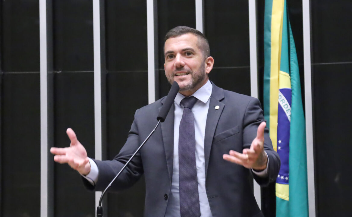 Crusoé: PL escolhe Jordy para disputa ao Senado no RJ