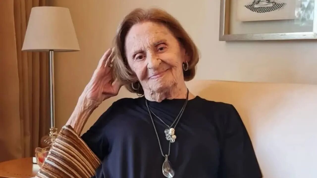 Ícone da TV brasileira, atriz Laura Cardoso morre aos 98 anos