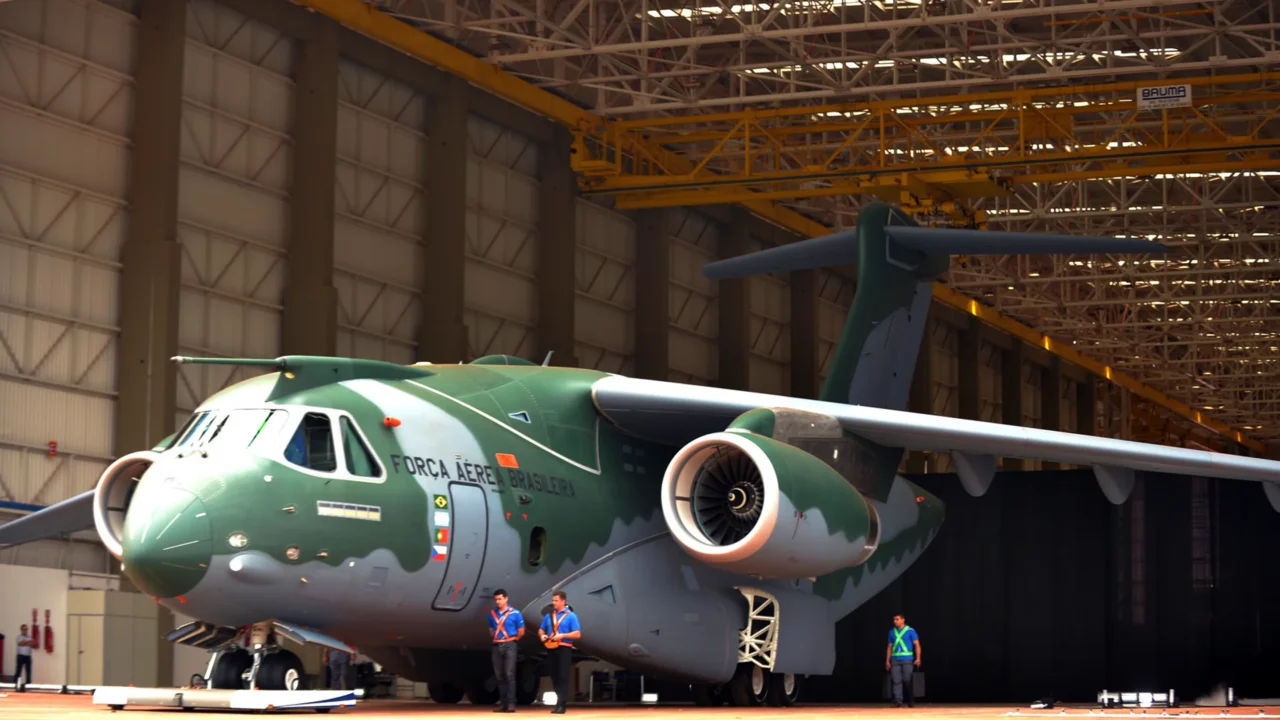 Gavião Peixoto se destaca pela estrutura ligada à aviação //
