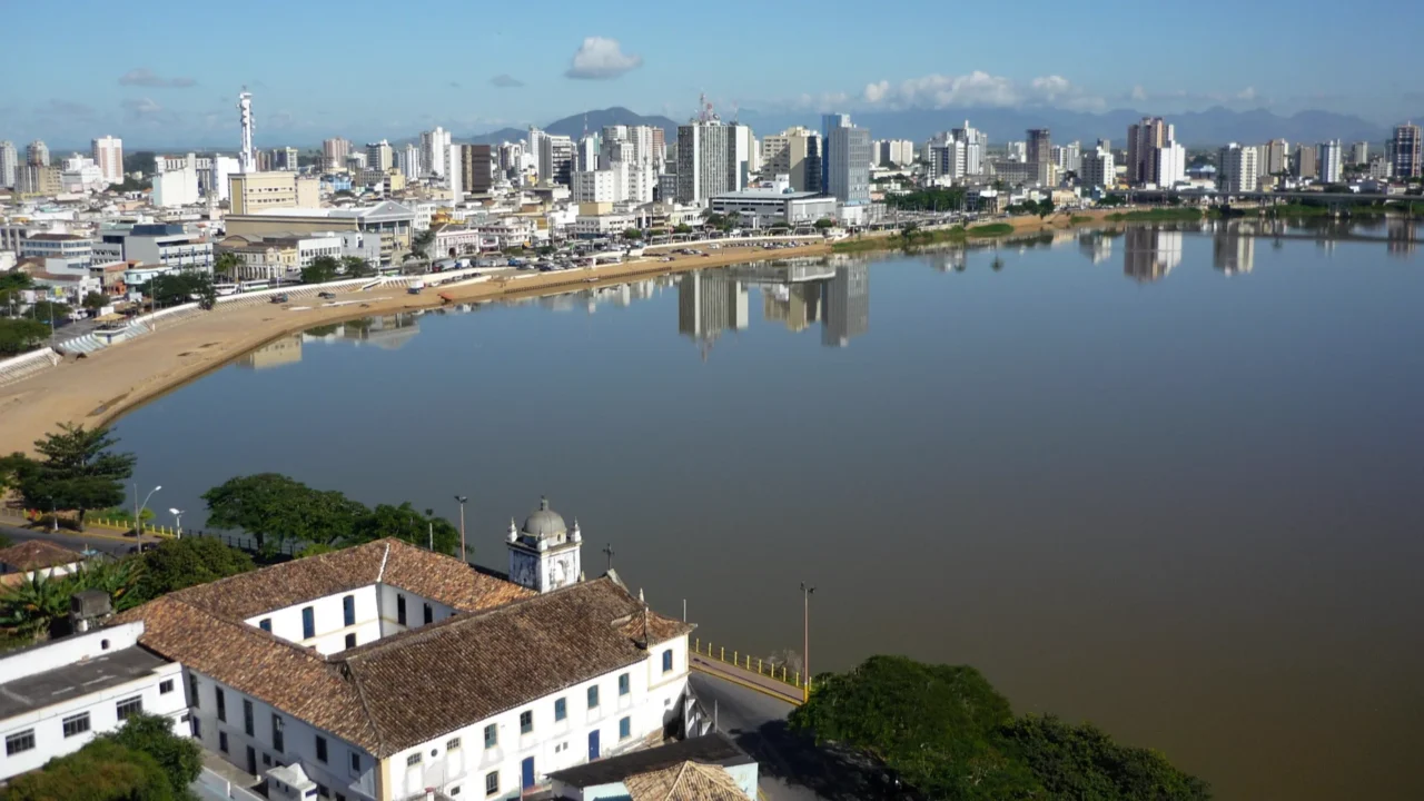 Campos dos Goytacazes mistura história imperial e desenvolvimento //