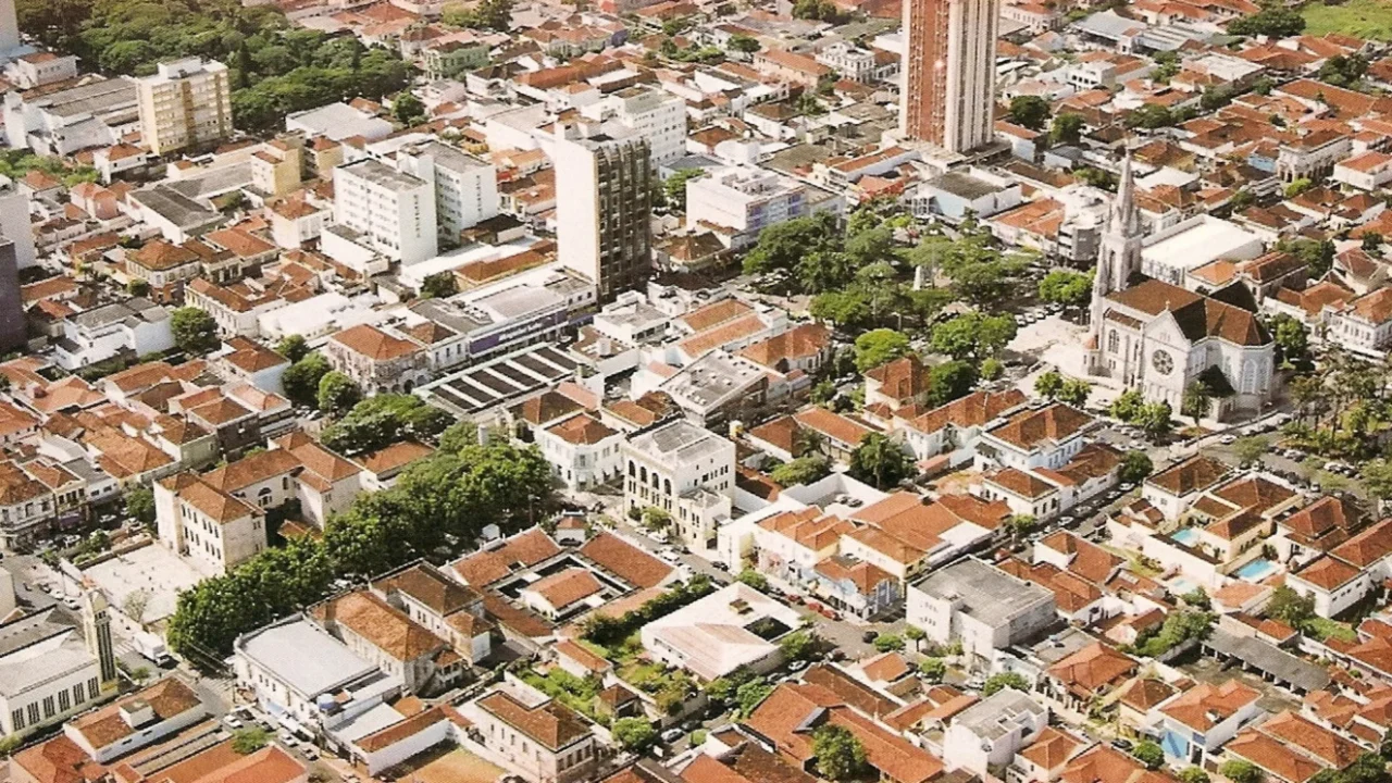 Jaú oferece serviços, comércio e boa estrutura urbana // Créditos: Wikipedia / Wikimedia Commons