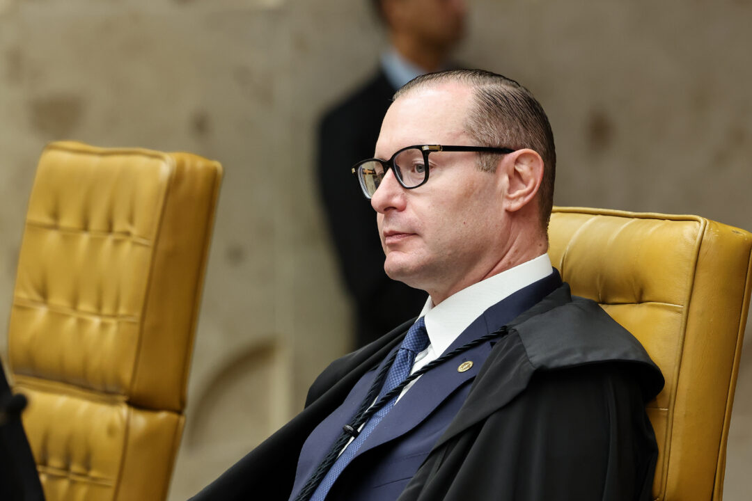 Zanin rejeita pedido para instalar CPI do Master