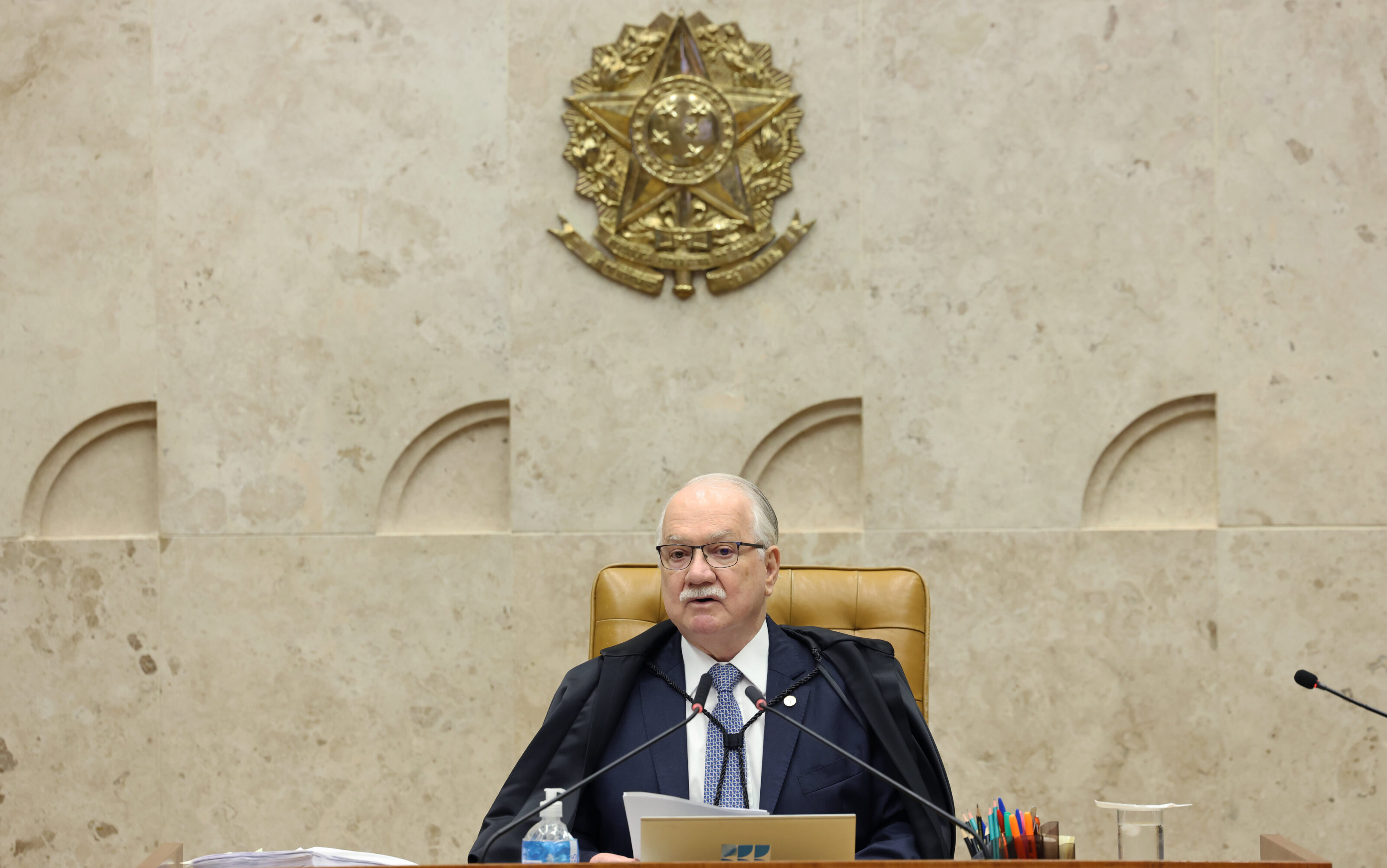 Primo de Vorcaro pede a Fachin que devolva caso a Mendonça