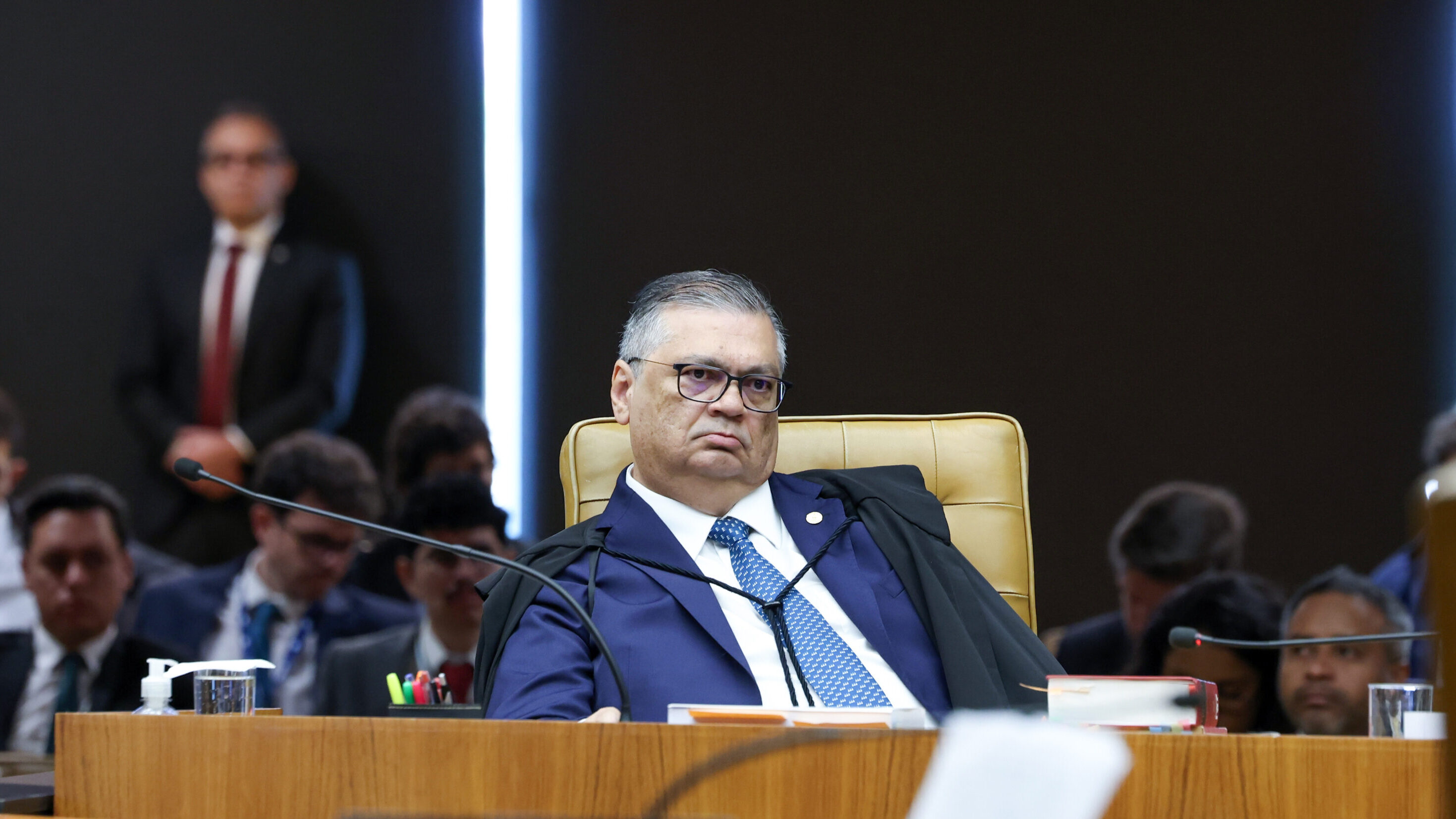 Dino reverte decisão de Mendonça sobre fake news de Nossa Senhora