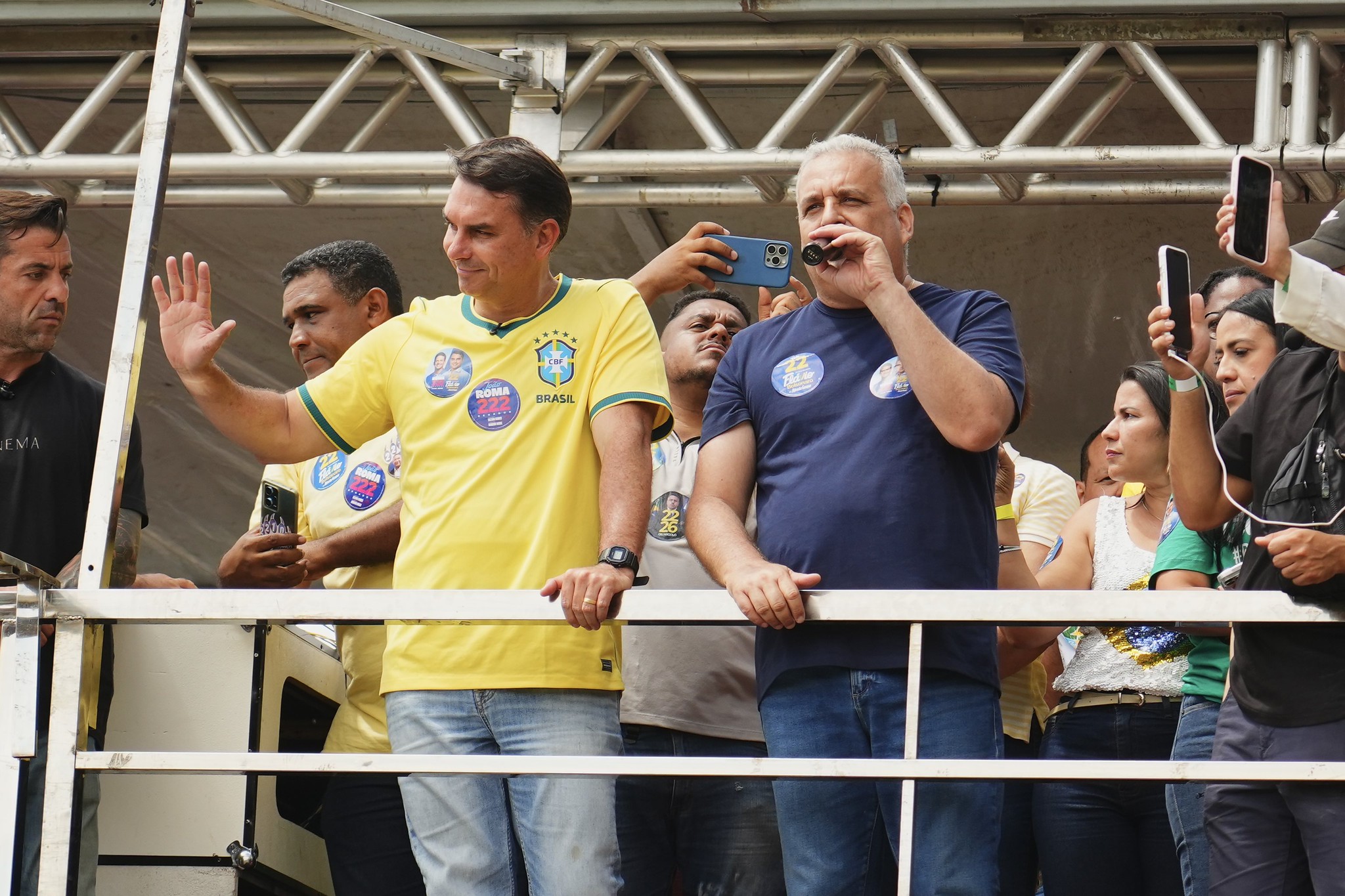 Flávio salta 7 pontos entre os que podem mudar o voto