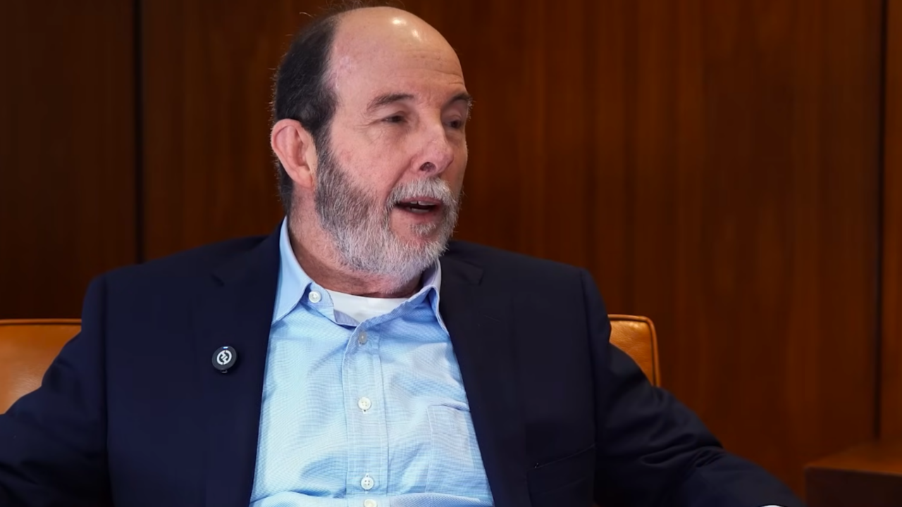 Armínio aponta “populismo” no aumento do Bolsa Família