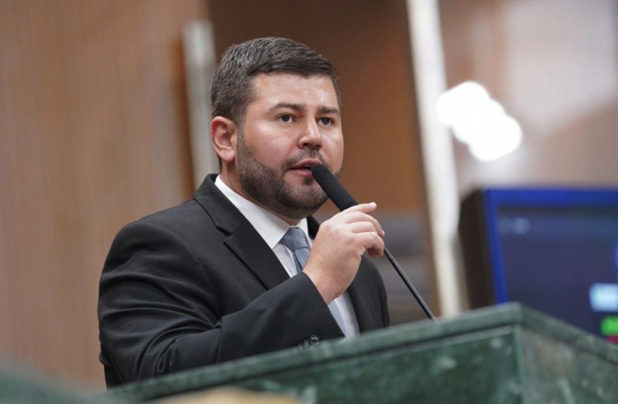 Deputado Amilton Filho morre em acidente de carro
