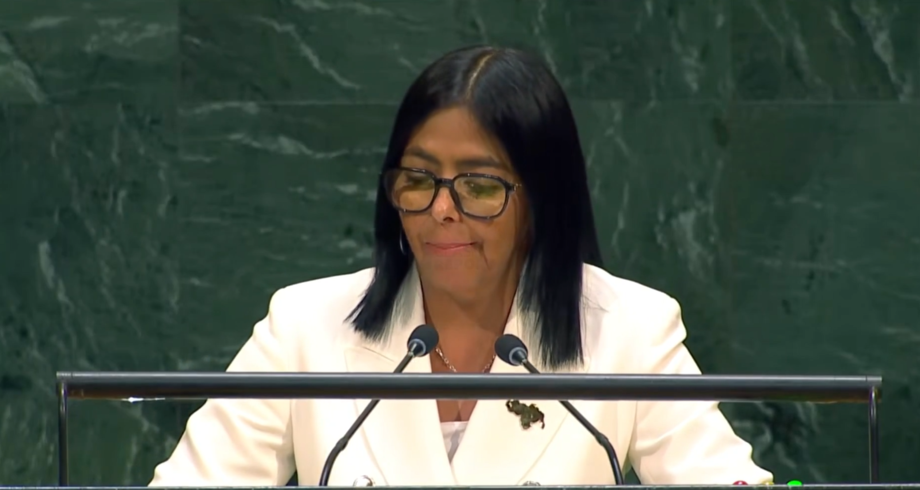 Crusoé: Delcy Rodríguez garante “eleições” na Venezuela