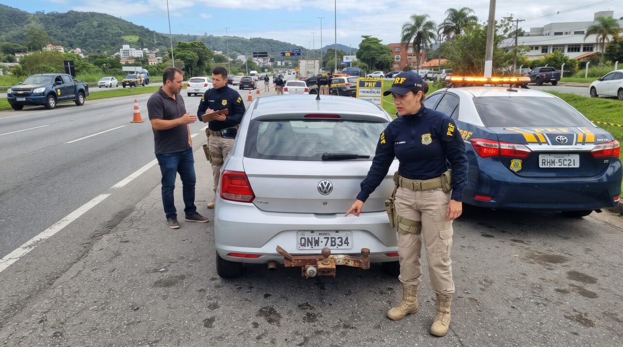 A multa grave por usar engate traseiro irregular no carro apenas por estética ou para proteção do para-choque