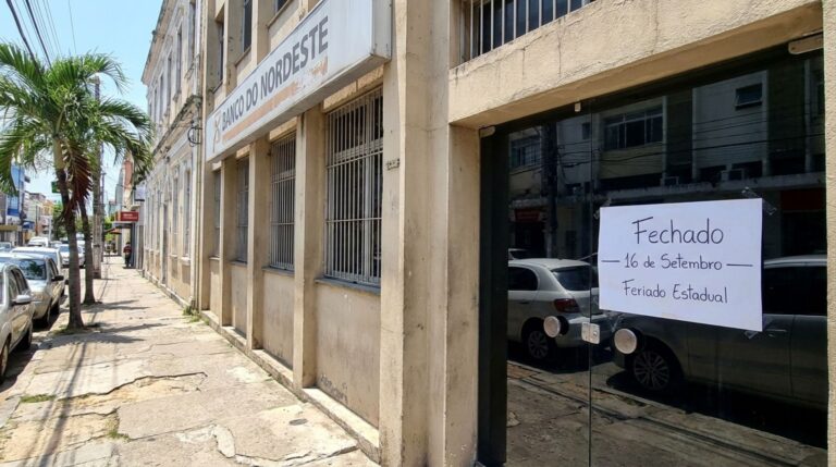 Feriado nesta quarta-feira causa fechamento dos bancos