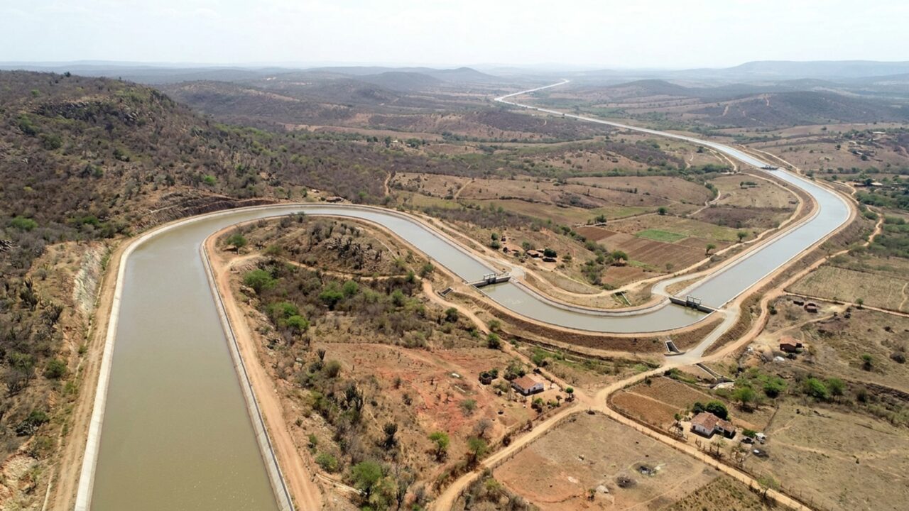 Projeto de 297 km vai levar água do Rio São Francisco para 1 milhão de pessoas usando a própria gravidade, sem precisar de bombeamento pelo caminho