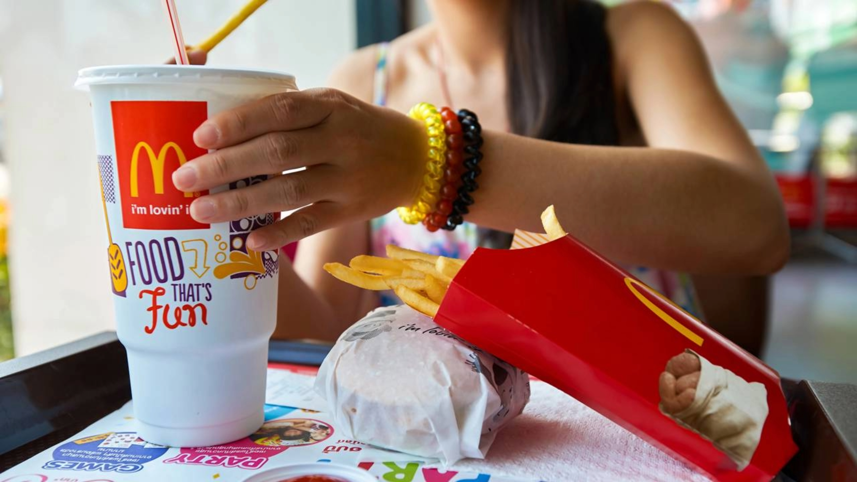 McDonald’s ficou caro demais? Gigante do fast-food aposta US$ 8,5 bilhões para reconquistar clientes
