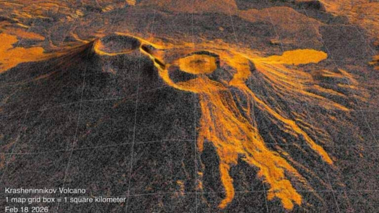 NASA revela vídeo em time-lapse feito por satélite de erupção vulcânica após 500 anos de sono