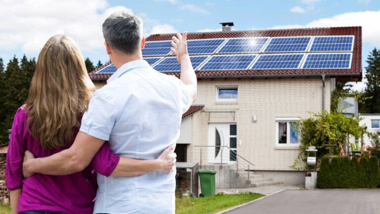 Novo regime do excedente solar o que muda em 2026 para quem já tem painéis solares