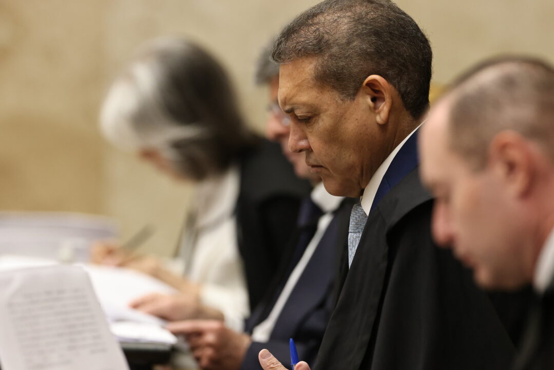 Crusoé: O covarde e excêntrico impedimento de Nunes Marques