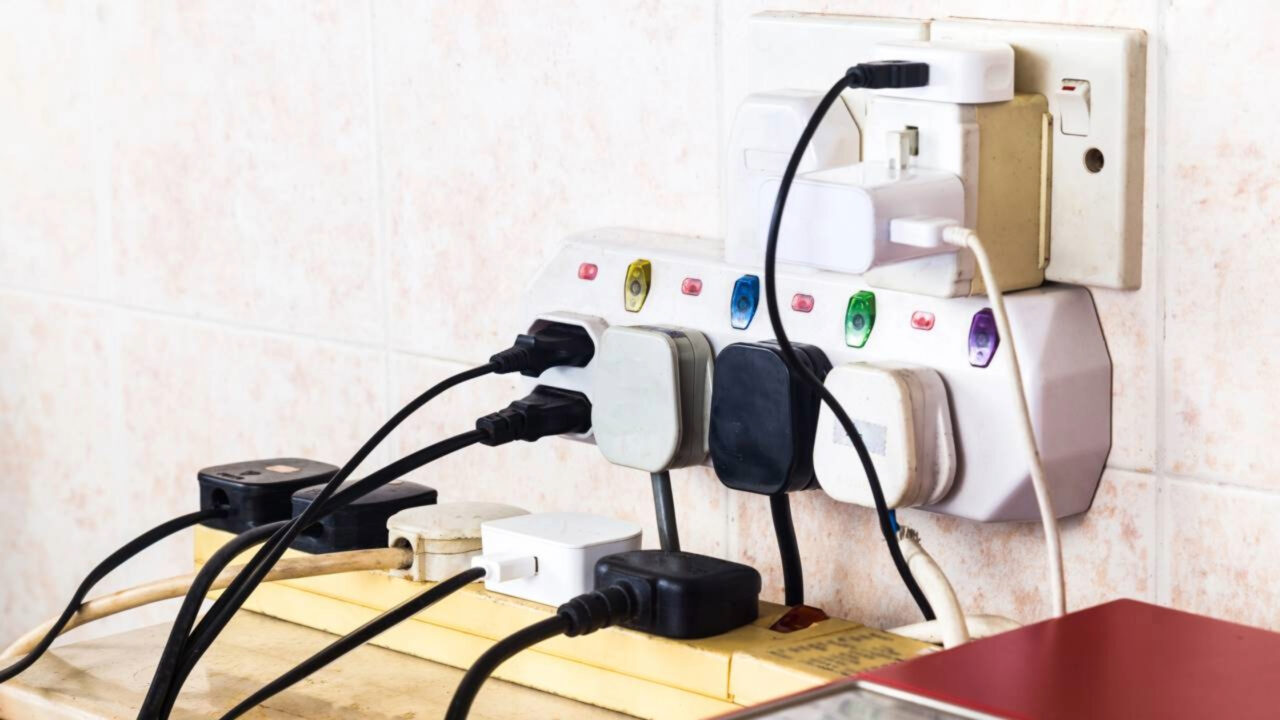 USB PD, PPS, QC O que significam esses protocolos de carregamento rápido que podem mudar a velocidade de carga do seu celular