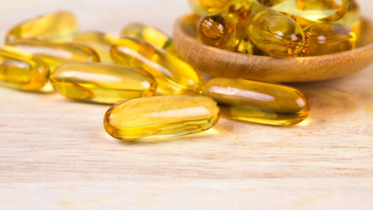 Vitamina D em alta dose, está ligada a melhor cognição em idosos com problemas de memória e sono precário, diz estudo