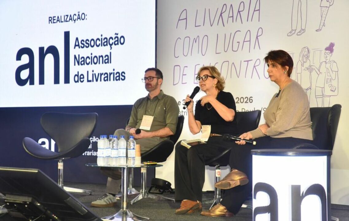 Editora WMF Martins Fontes anuncia fim de vendas à Amazon